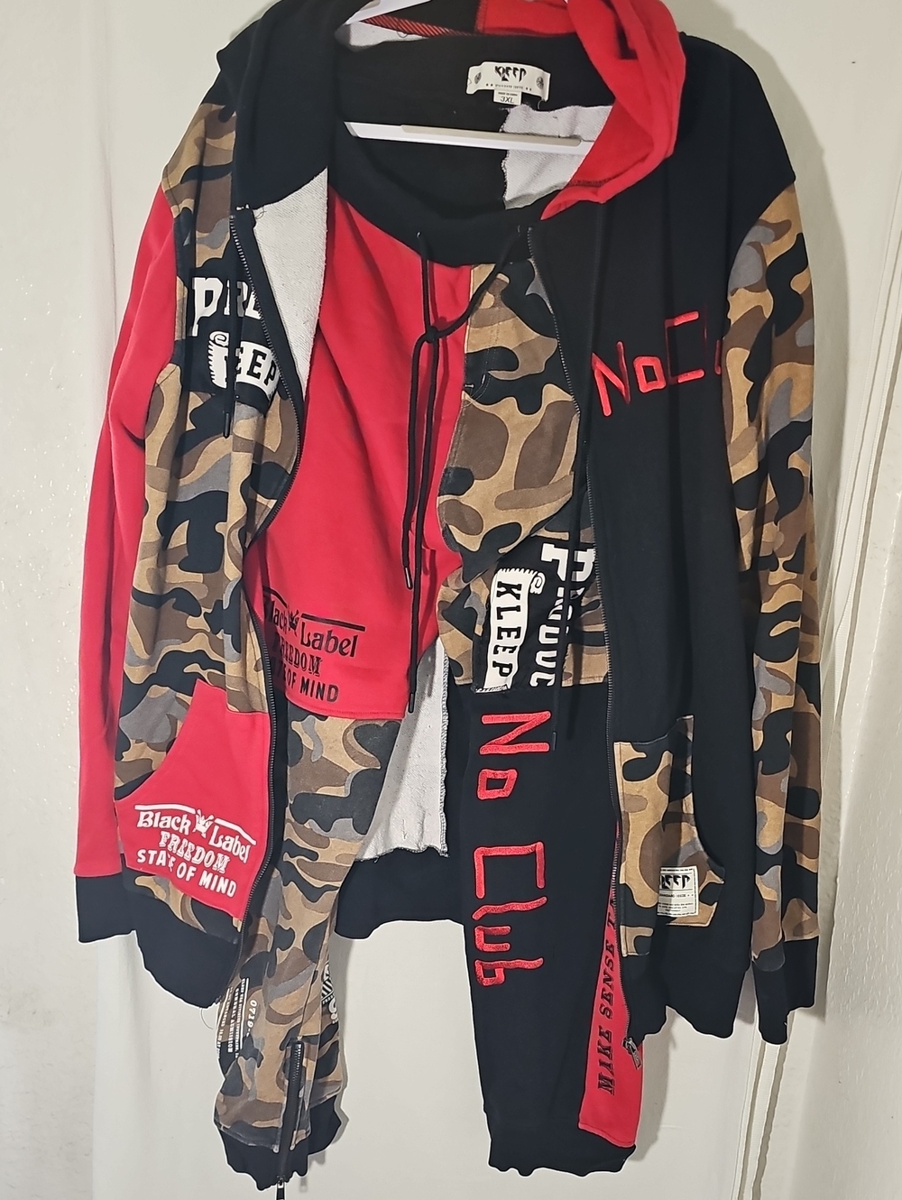 Men's Camo & Red Jogger Pants